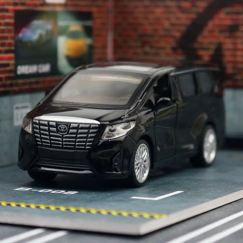 Carro de Brinquedo TOYOTA Alphard - Escala 1:43