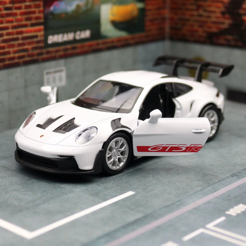 Carro de Brinquedo Porsche 911 GT3 RS - Escala 1:36