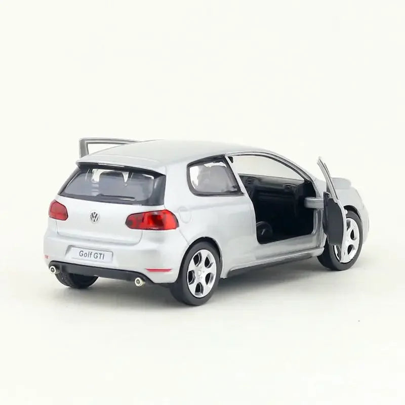 Carro de Miniatura VW Golf 6 - Escala 1:36